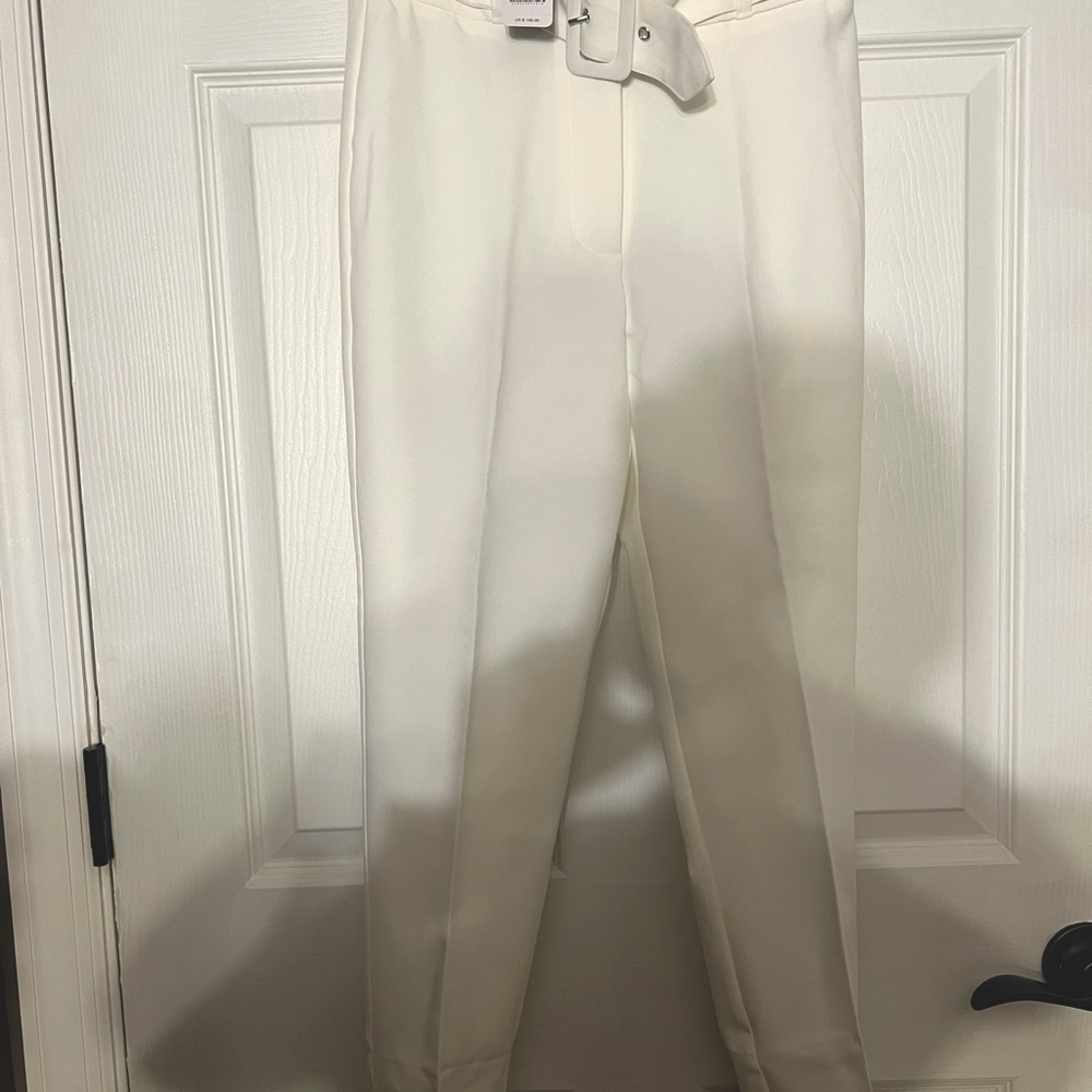 Bebe size 2 highways, self belt woven cigarette leg pant white off-white